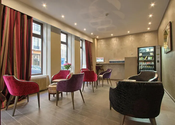 Villa Margaux Opéra Montmartre París